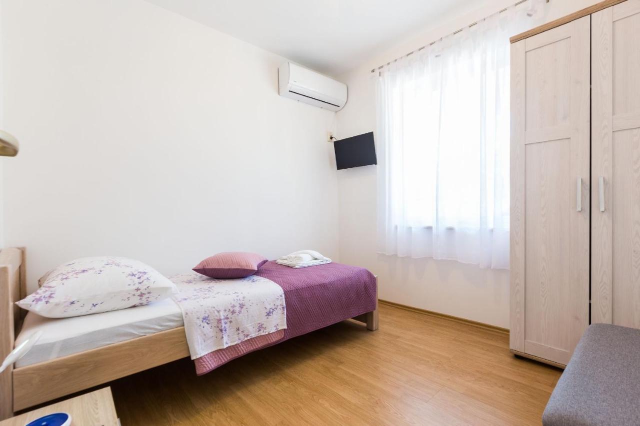 Kelava Rooms Zadar Buitenkant foto